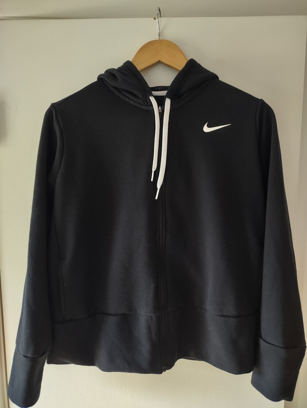 Nike Dri-FIT Women’s L Black Full Zip Hoodie Jacket Athletic Running Training